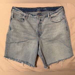 Old Navy Women's Faded Blue Jean Shorts